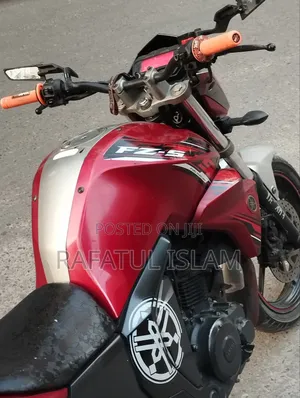 Yamaha FZ 2018 Red
