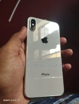 Photo - Apple iPhone XS 256 GB Silver