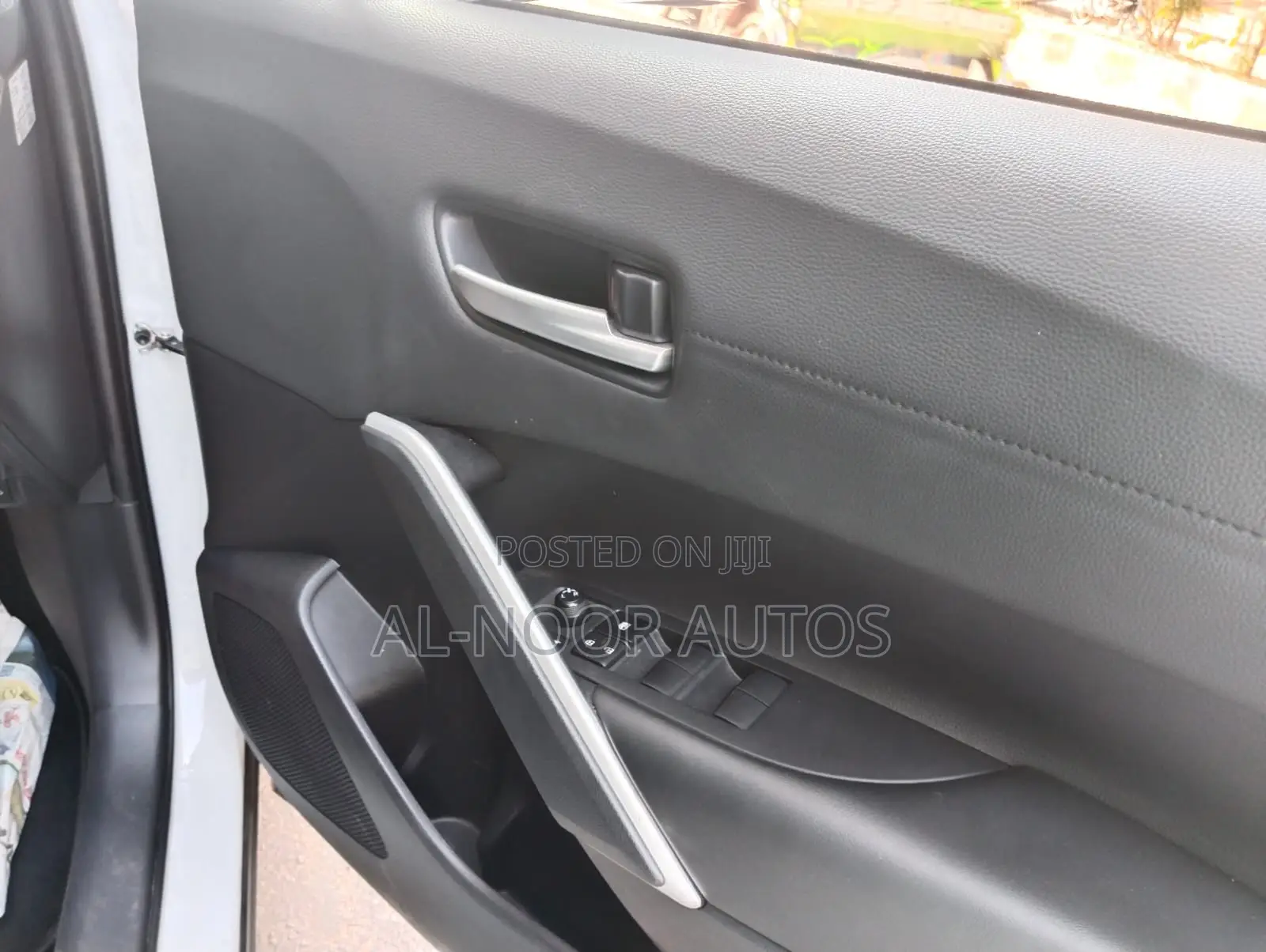 Toyota Corolla Cross 2022 Pearl