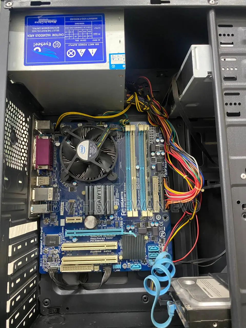 Desktop Pc Dual Core 3.00ghz ,4gb Ram DDR-3,Hdd: 160gb