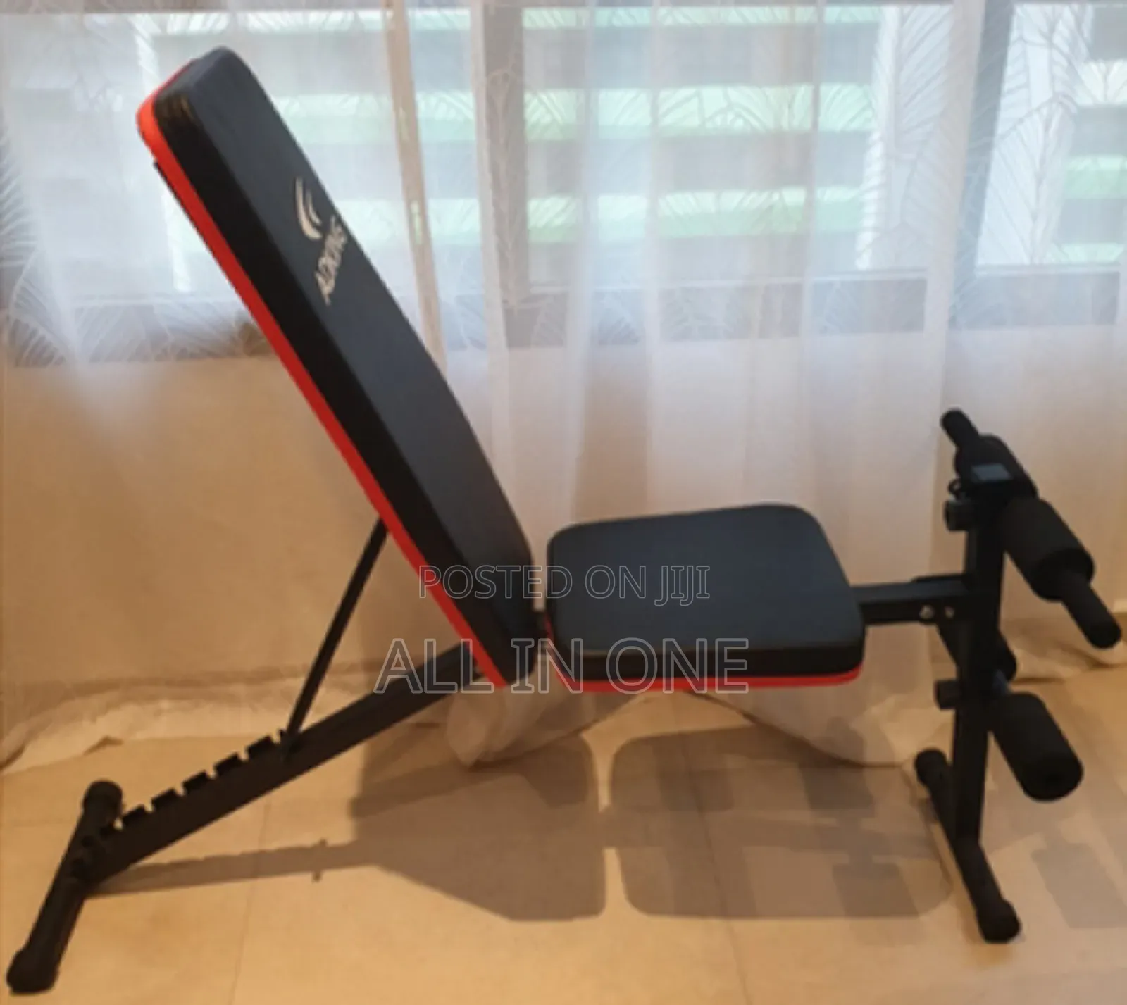 Adjustable Weight Bench With Foldable Flat/Incline/Decline