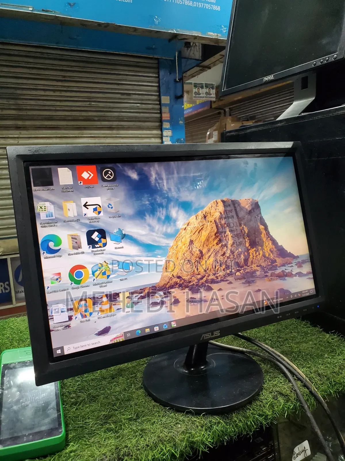 Asus 20" Touch Screen Monitor