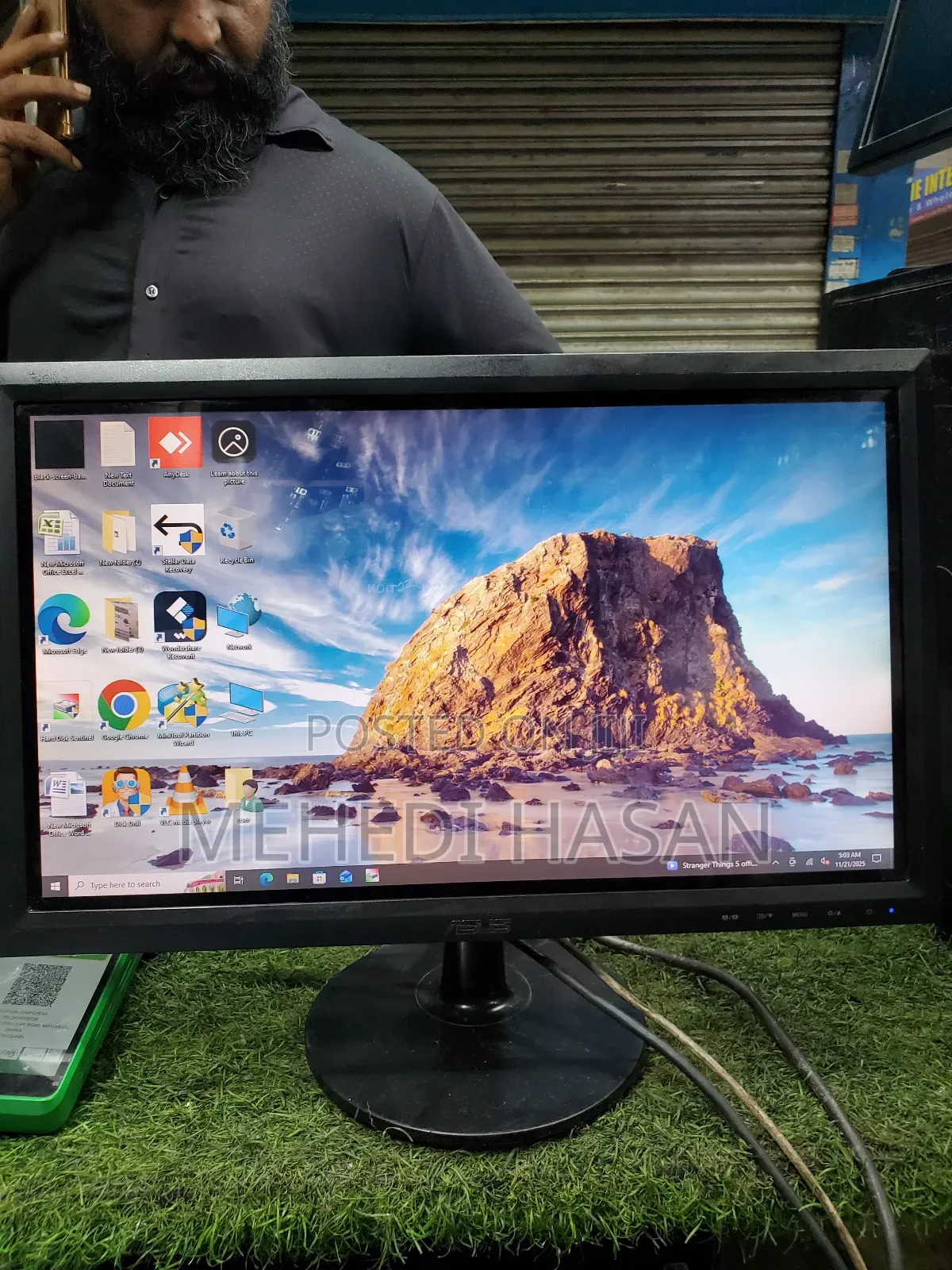 Asus 20" Touch Screen Monitor