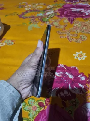 Samsung Galaxy S10 128 GB Blue