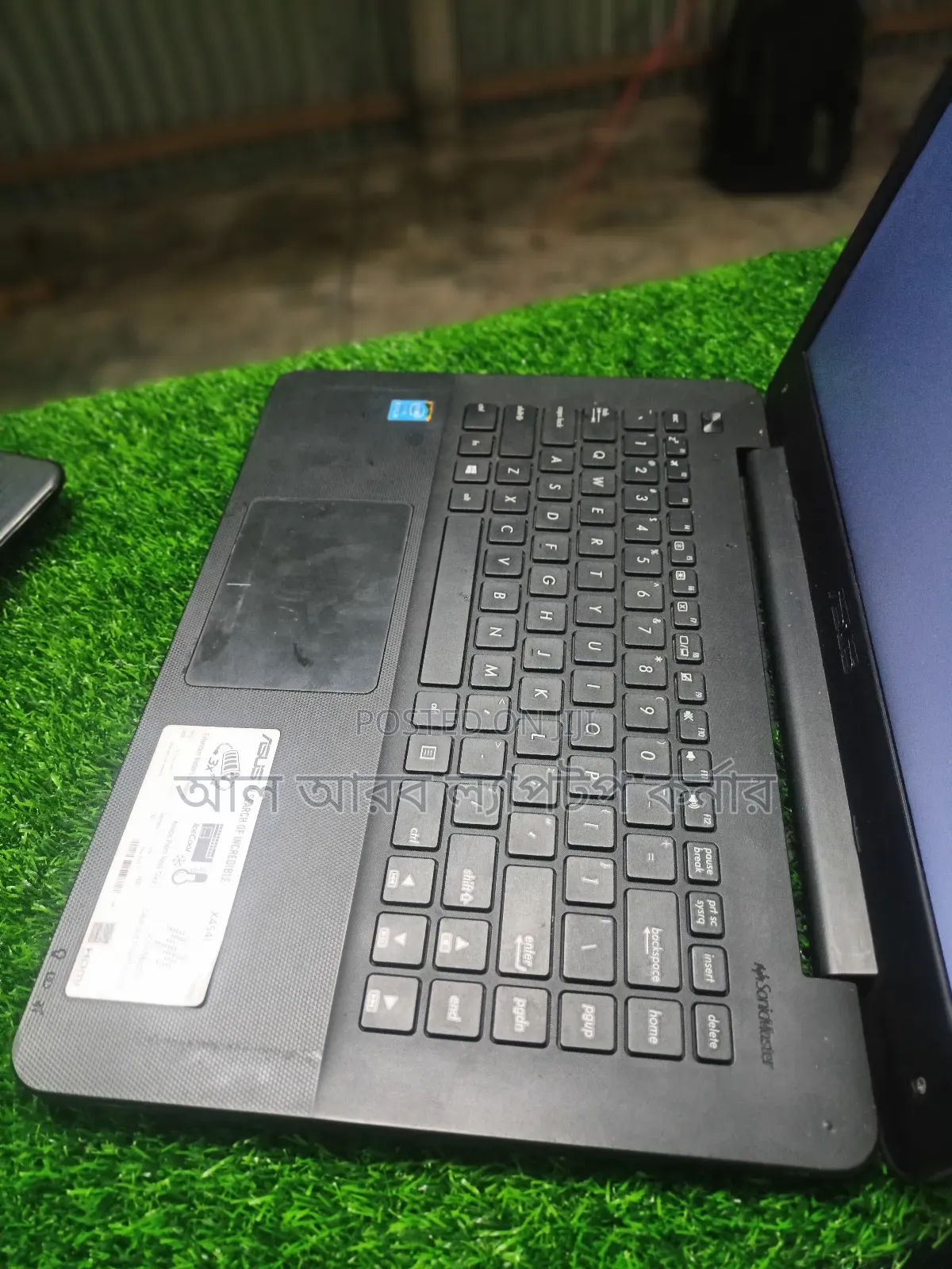 Laptop Asus Zenbook 14 UX434 8GB Intel Core I3 HDD 512GB