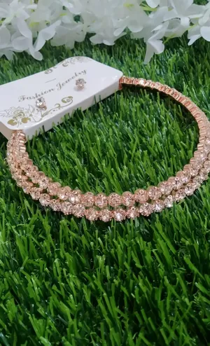 Choker Necklace Set