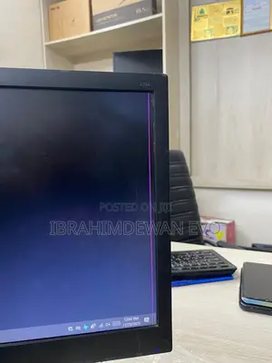 Hp 19" Monitor, Resolution (1366x768) Model - V194