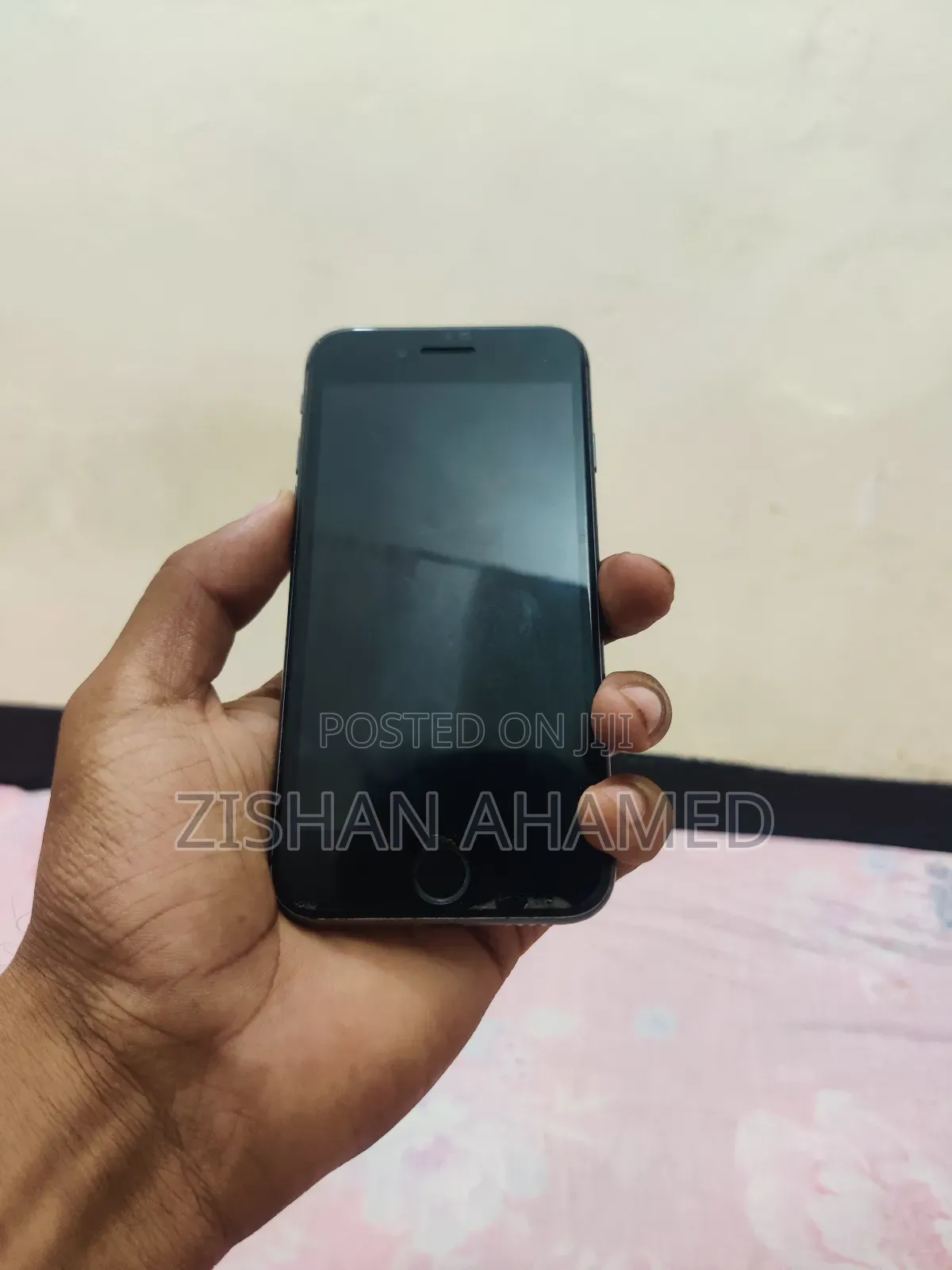 Apple iPhone 8 64 GB Black