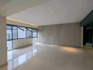 3bdrm Apartment in Semi Furnished for Sale