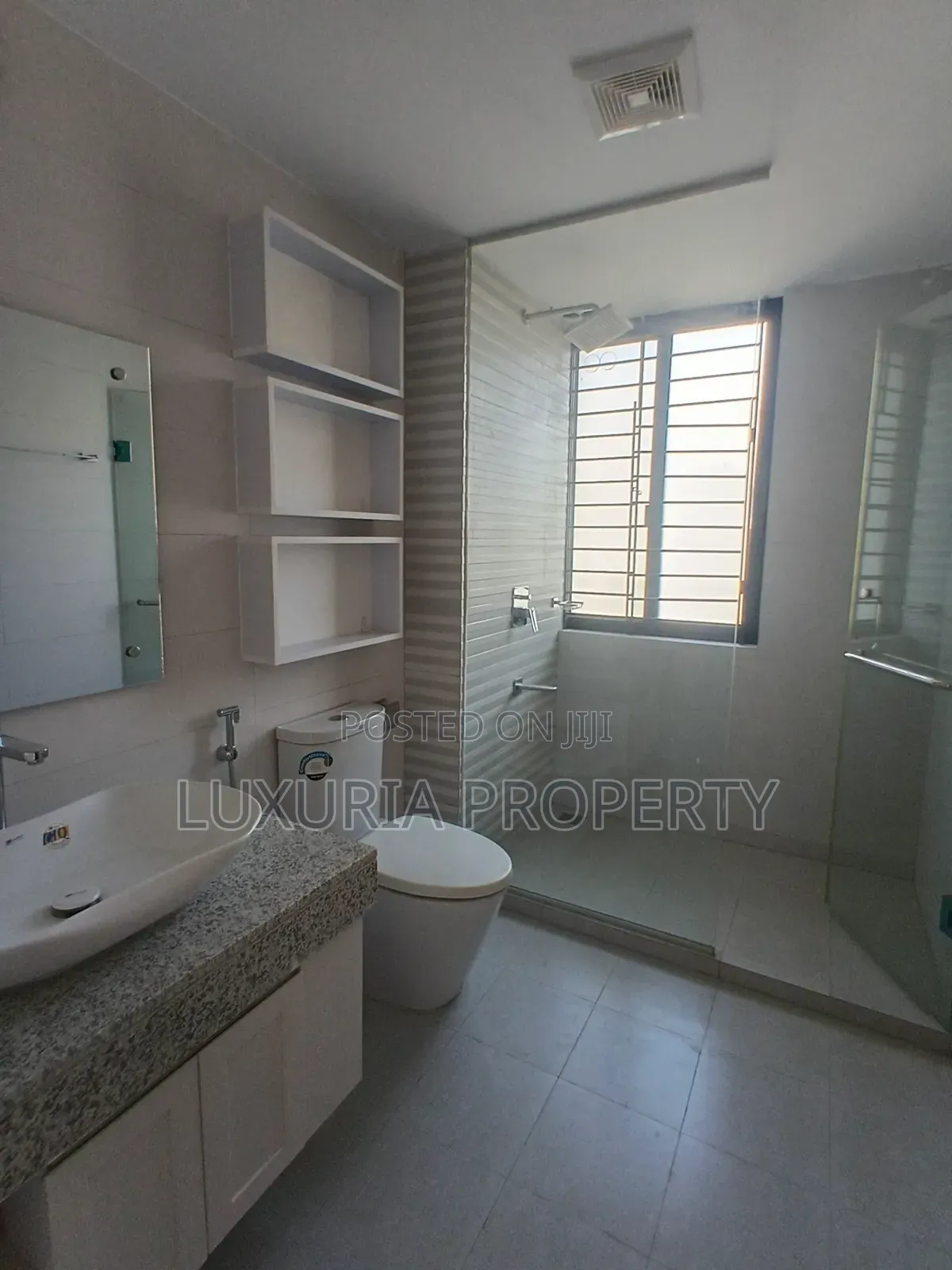 3bdrm Apartment in Gulshan for Rent