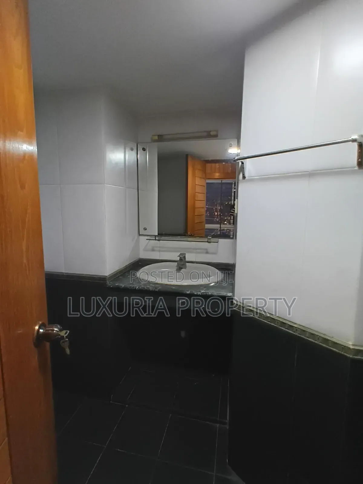 3bdrm Apartment in Banani for rent