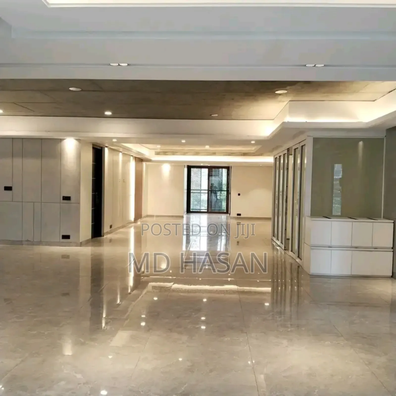 4bdrm Apartment in Semi Furbished Flat for Rent