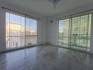 Photo - 4bdrm Apartment in Semi Furbished for Rent