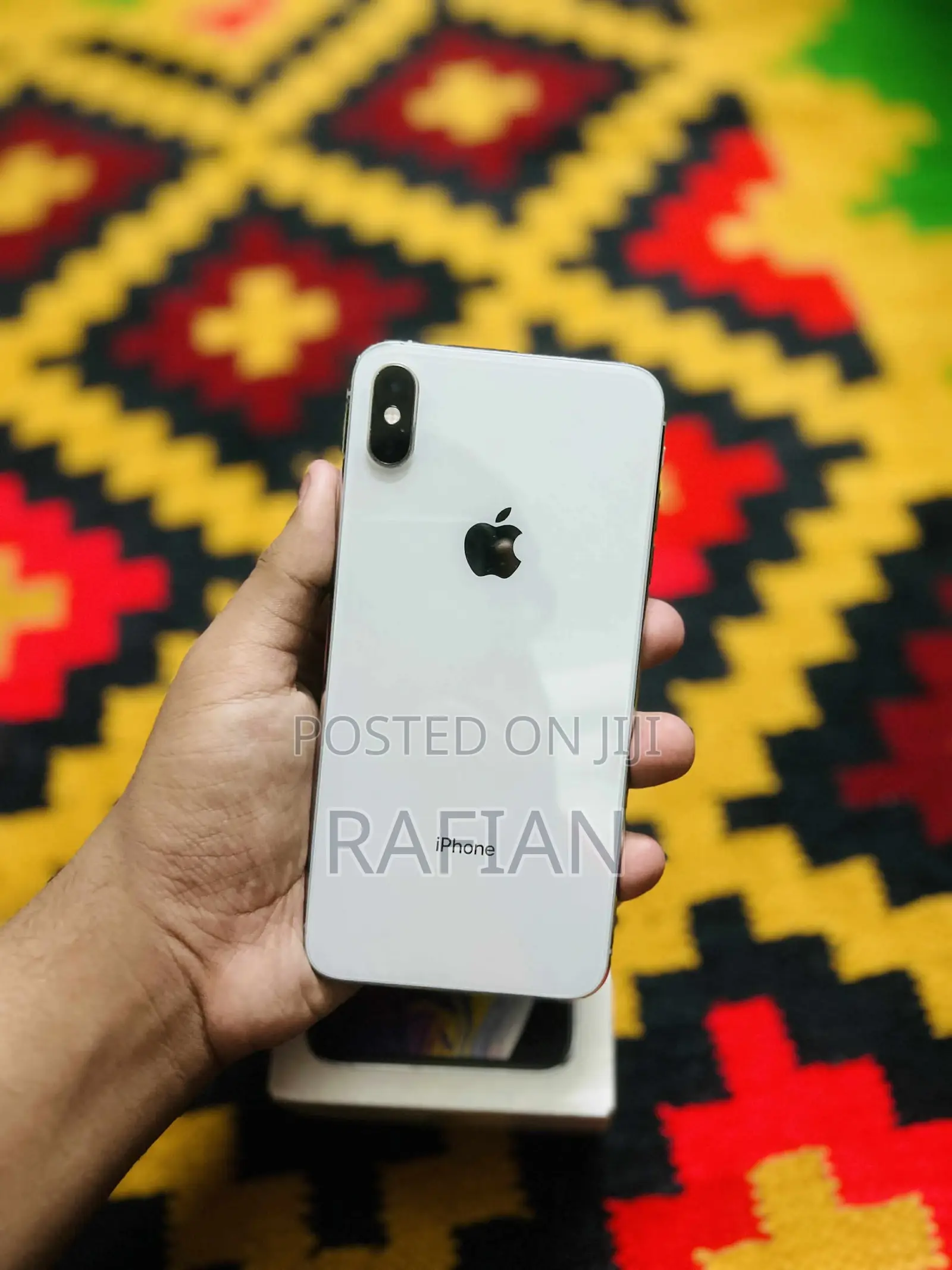 Apple iPhone XS Max 64 GB White