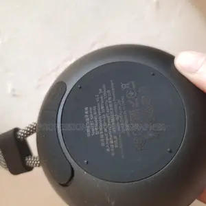 Photo - Hoqo Bluetooth Speaker