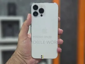 New Apple iPhone 16 Pro Max 256 GB Gold