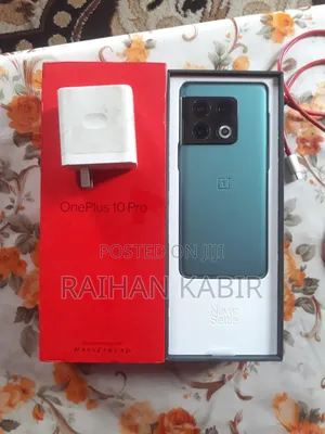 Photo - OnePlus 10 Pro 256 GB Blue