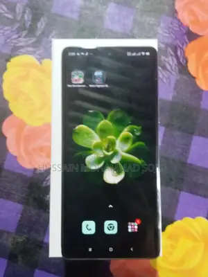 Photo - Xiaomi Redmi Note 14 Pro 256 GB Purple