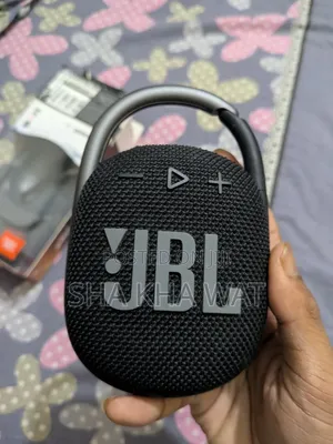 JBL Clip 4