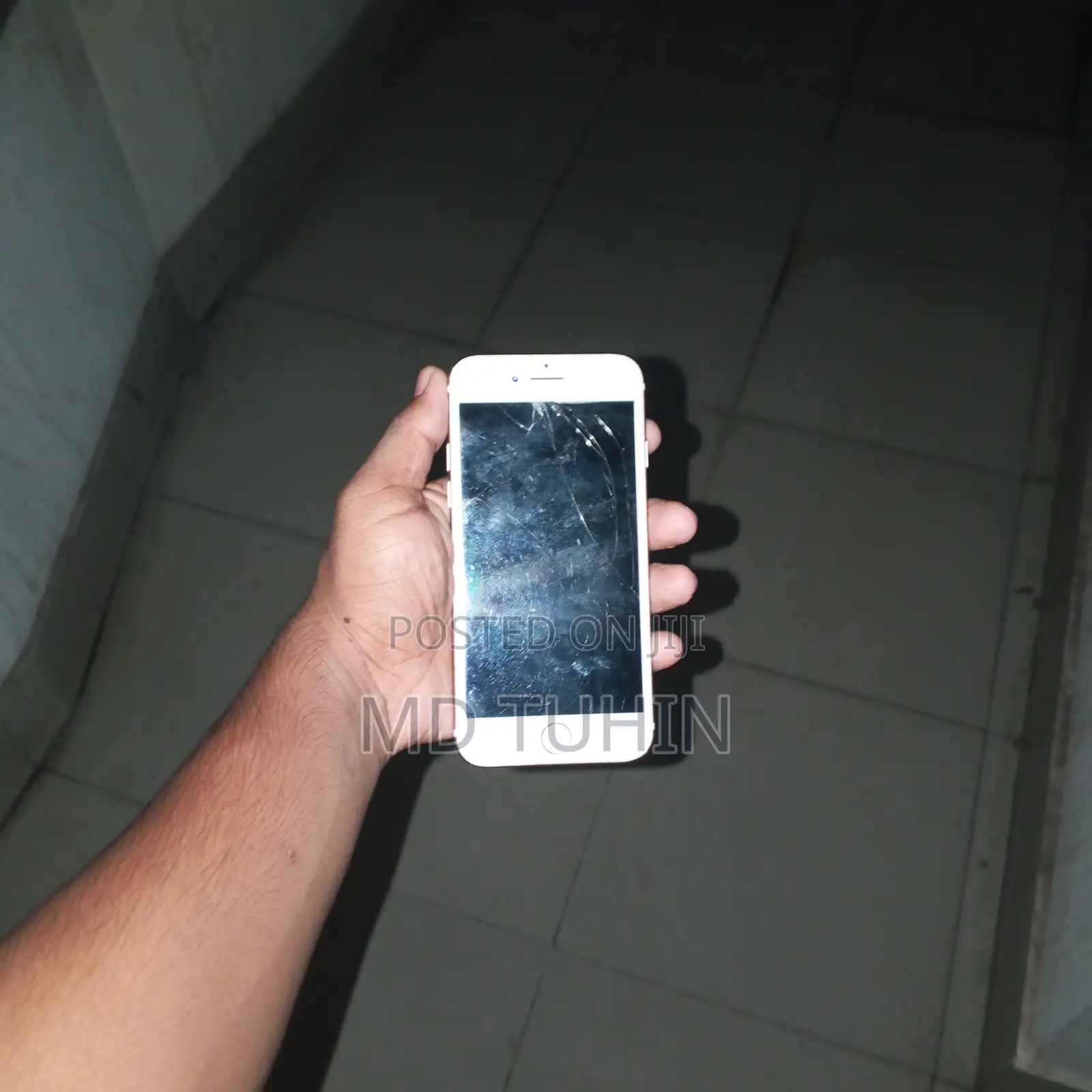 Apple iPhone 7 32 GB White