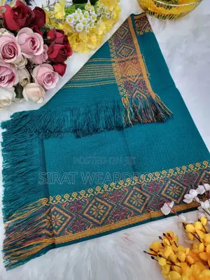 টাঙ্গাইলের ঐতিহ্যবাহী উলের শাল/চাদর কালেকশনr