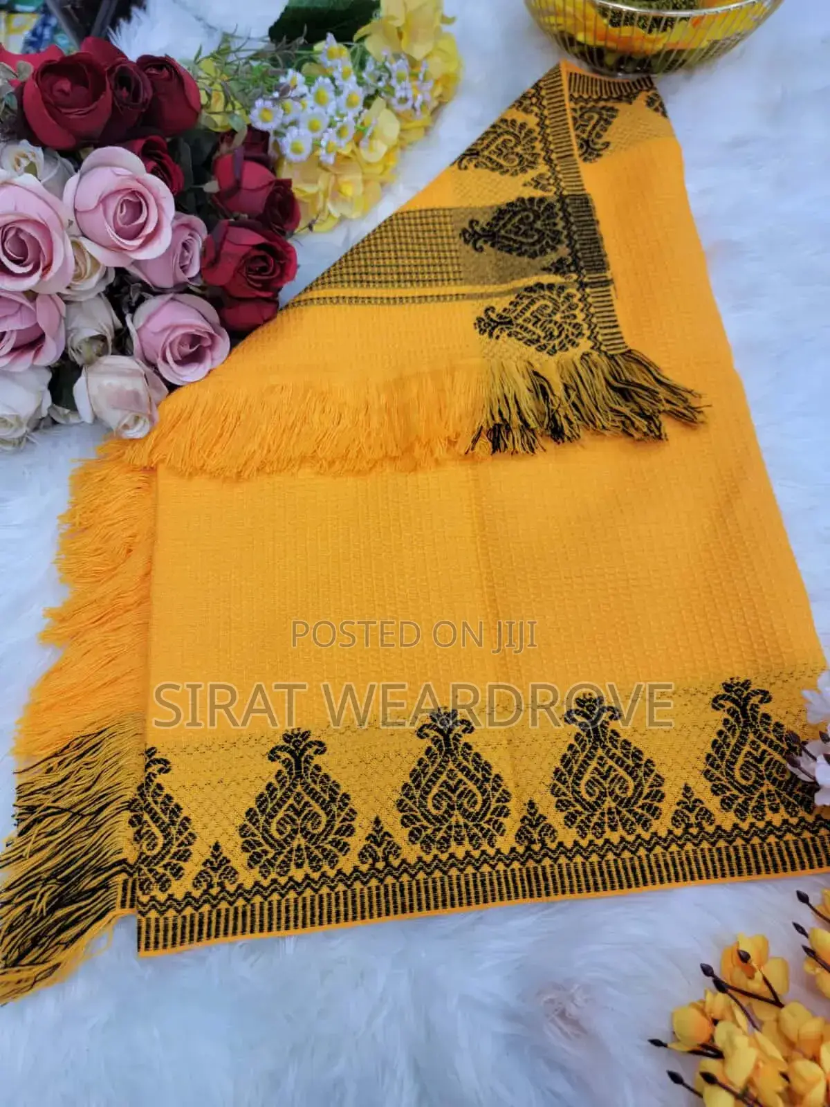 টাঙ্গাইলের ঐতিহ্যবাহী উলের শাল/চাদর কালেকশনr