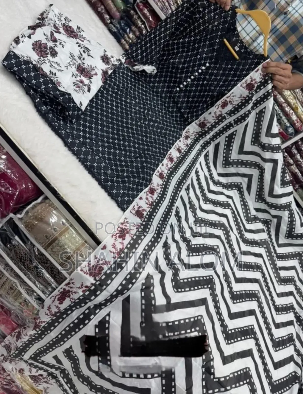 লেটেস্ট ডিজাইনের প্রিন্টের হাই কোয়ালিটি থ্রি পিস