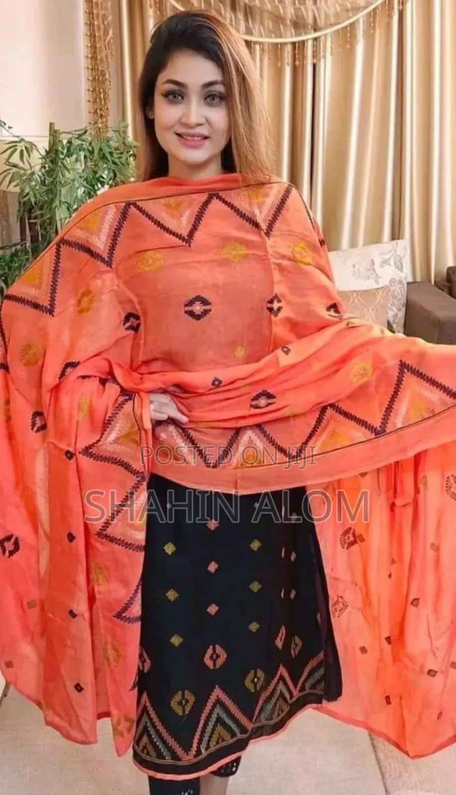 আন স্টিচড থ্রি পিস
(0.0)