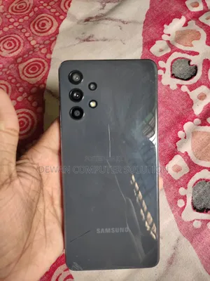 Photo - Samsung Galaxy A32 128 GB Gray