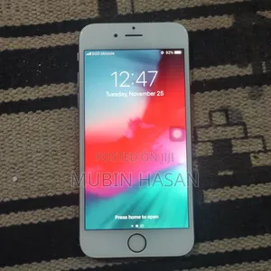Photo - Apple iPhone 6 64 GB Gray