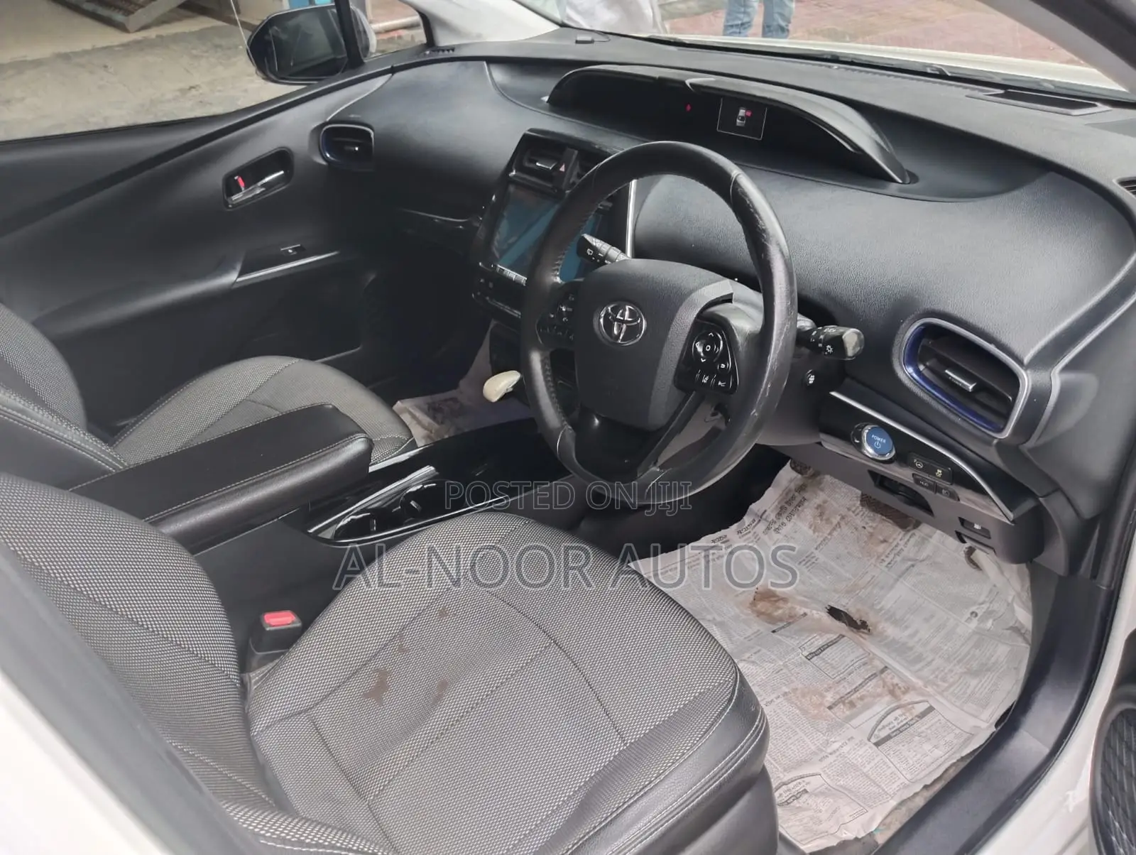 Toyota Prius 2018 Pearl