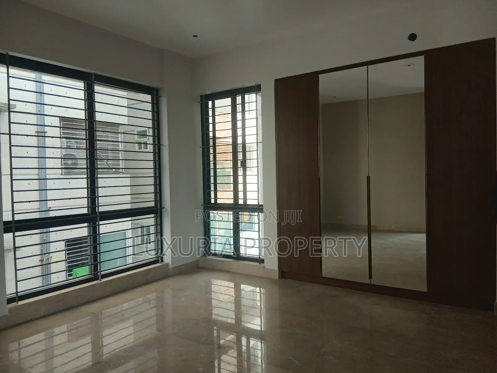 4bdrm Apartment in Gulshan for Rent