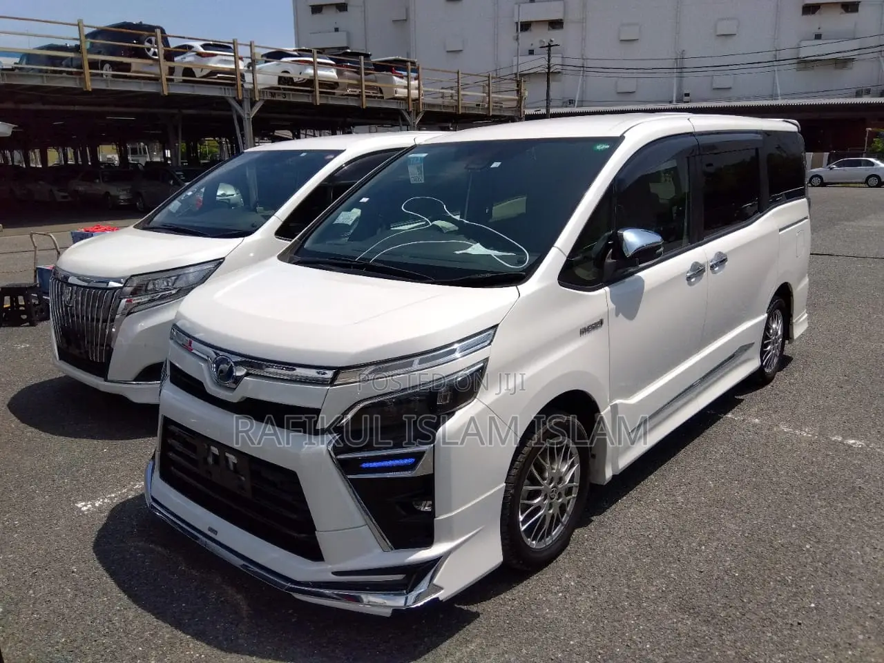 Toyota Voxy 2020 Pearl