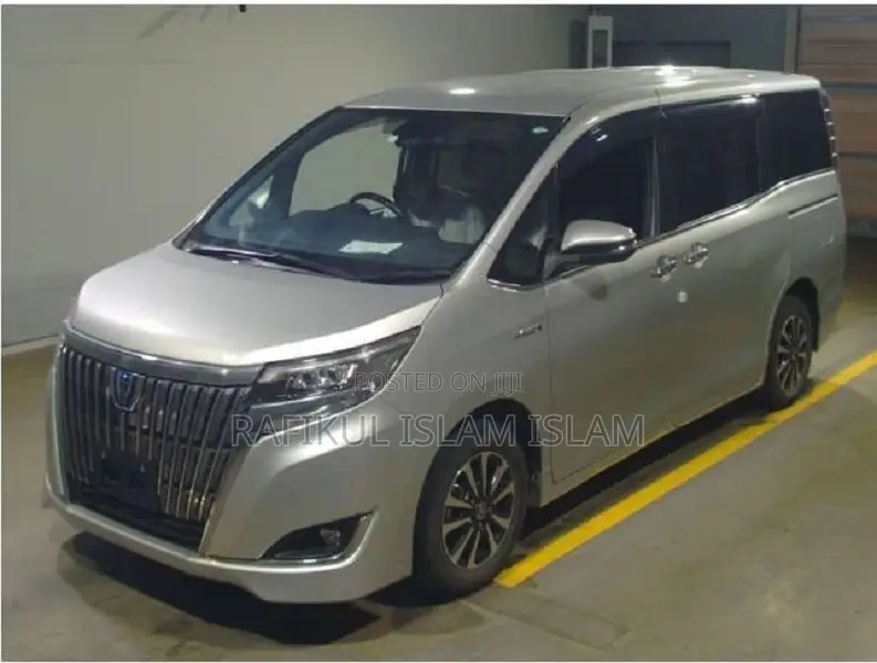 Toyota Esquire 2020 Silver