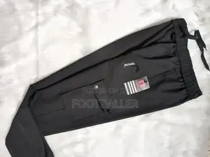 ট্রেন্ডি ট্রাউজার