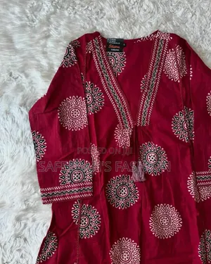 রেড ডিজিটাল প্রিন্ট ৩ পিস r