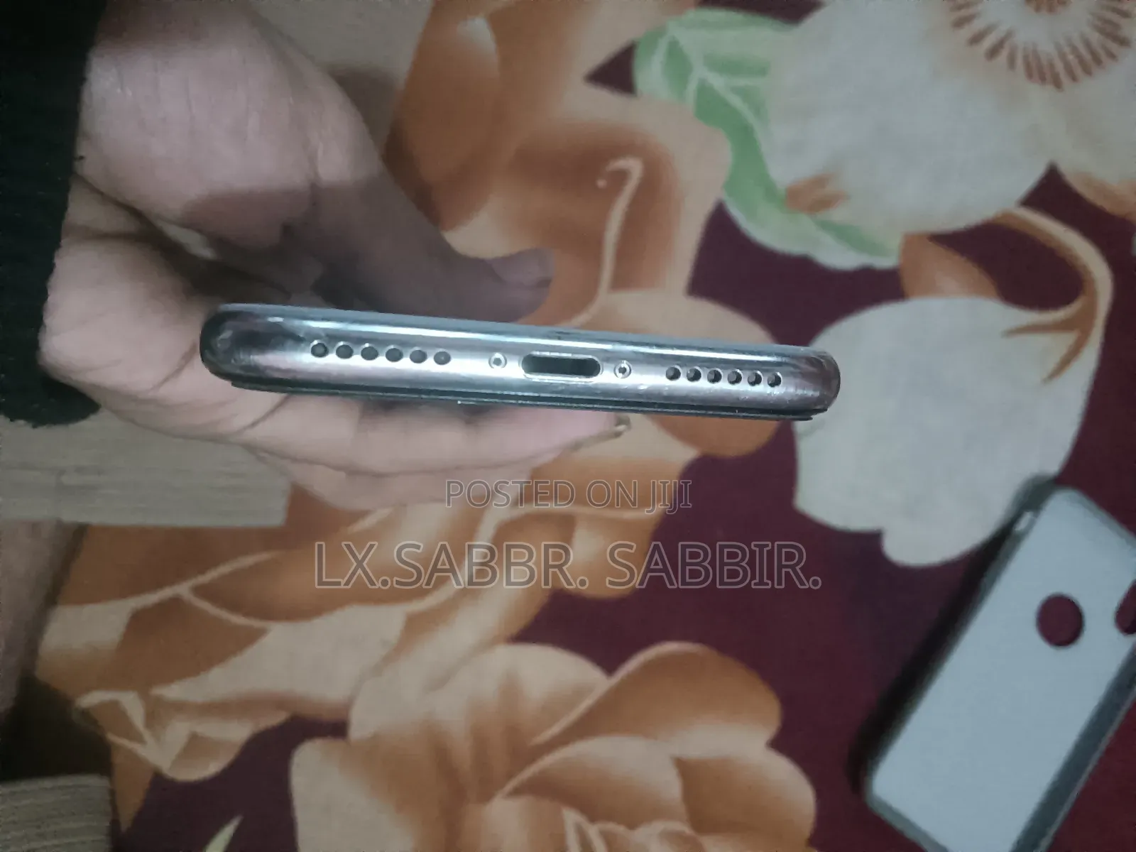 New Apple iPhone X 64 GB White