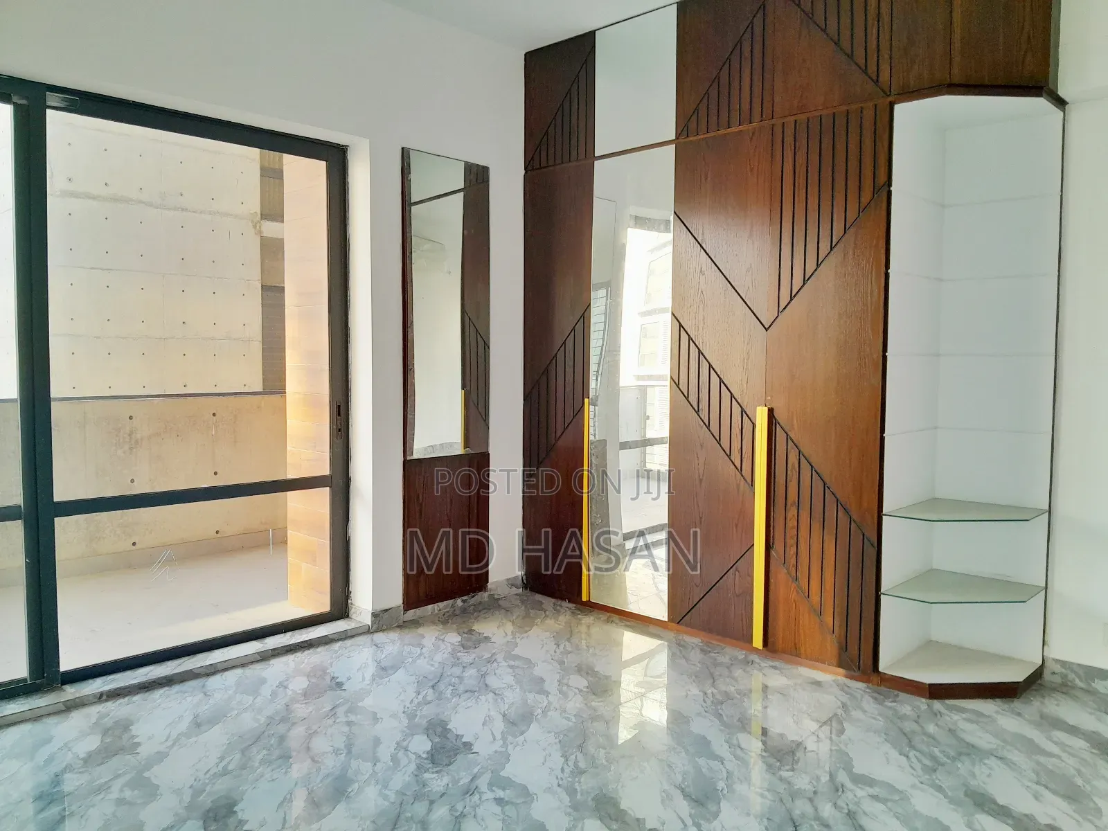 3bdrm Apartment in Semi Furnished for Rent