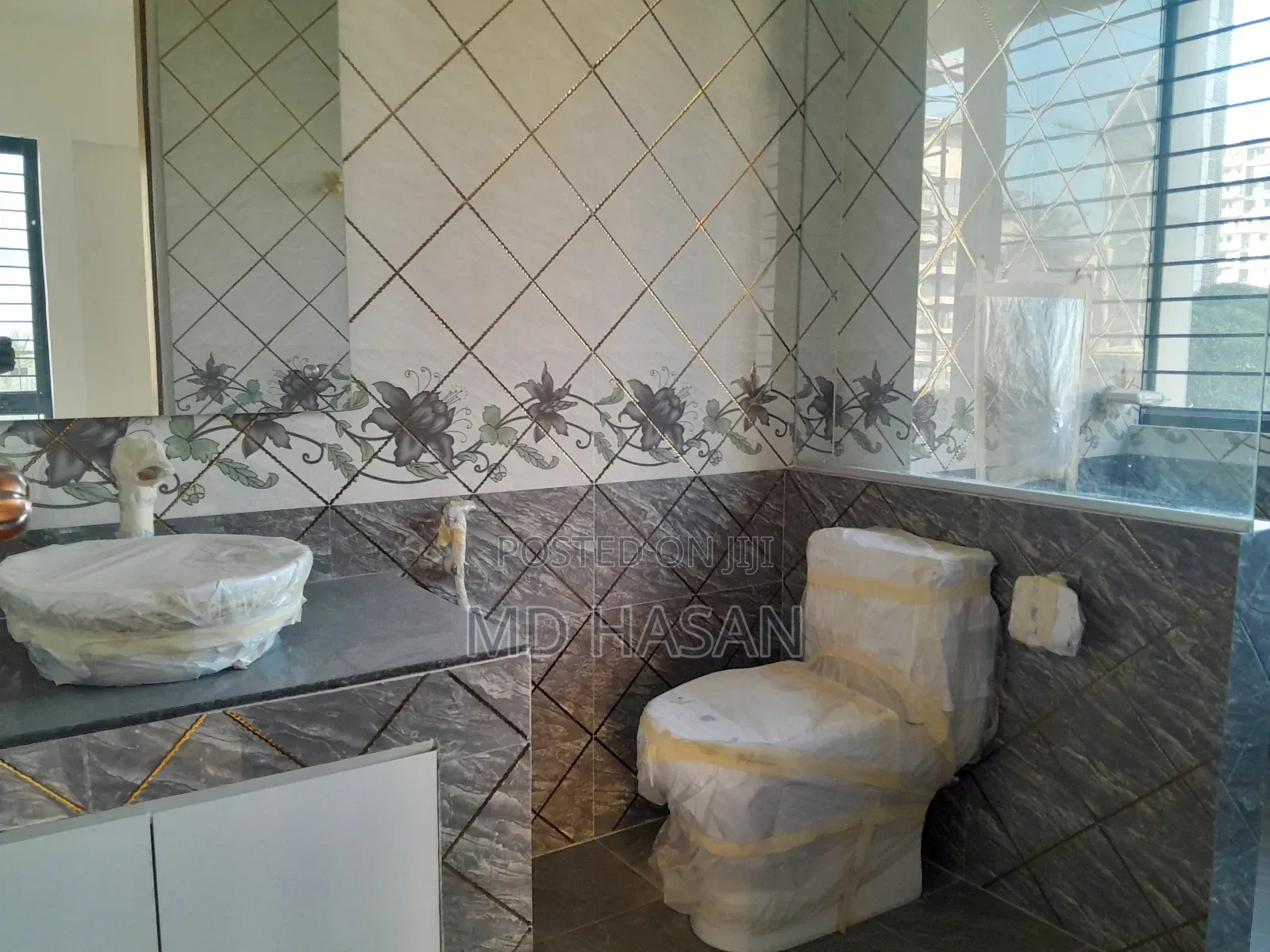 3bdrm Apartment in Semi Furnished for Rent