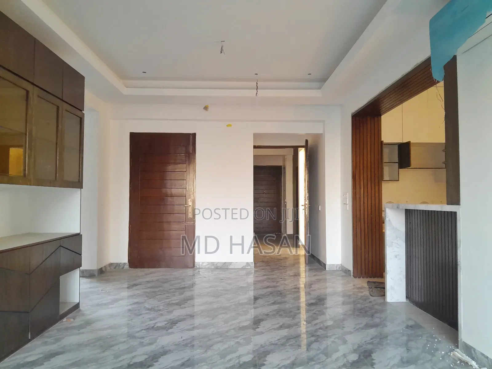 3bdrm Apartment in Semi Furnished for Rent