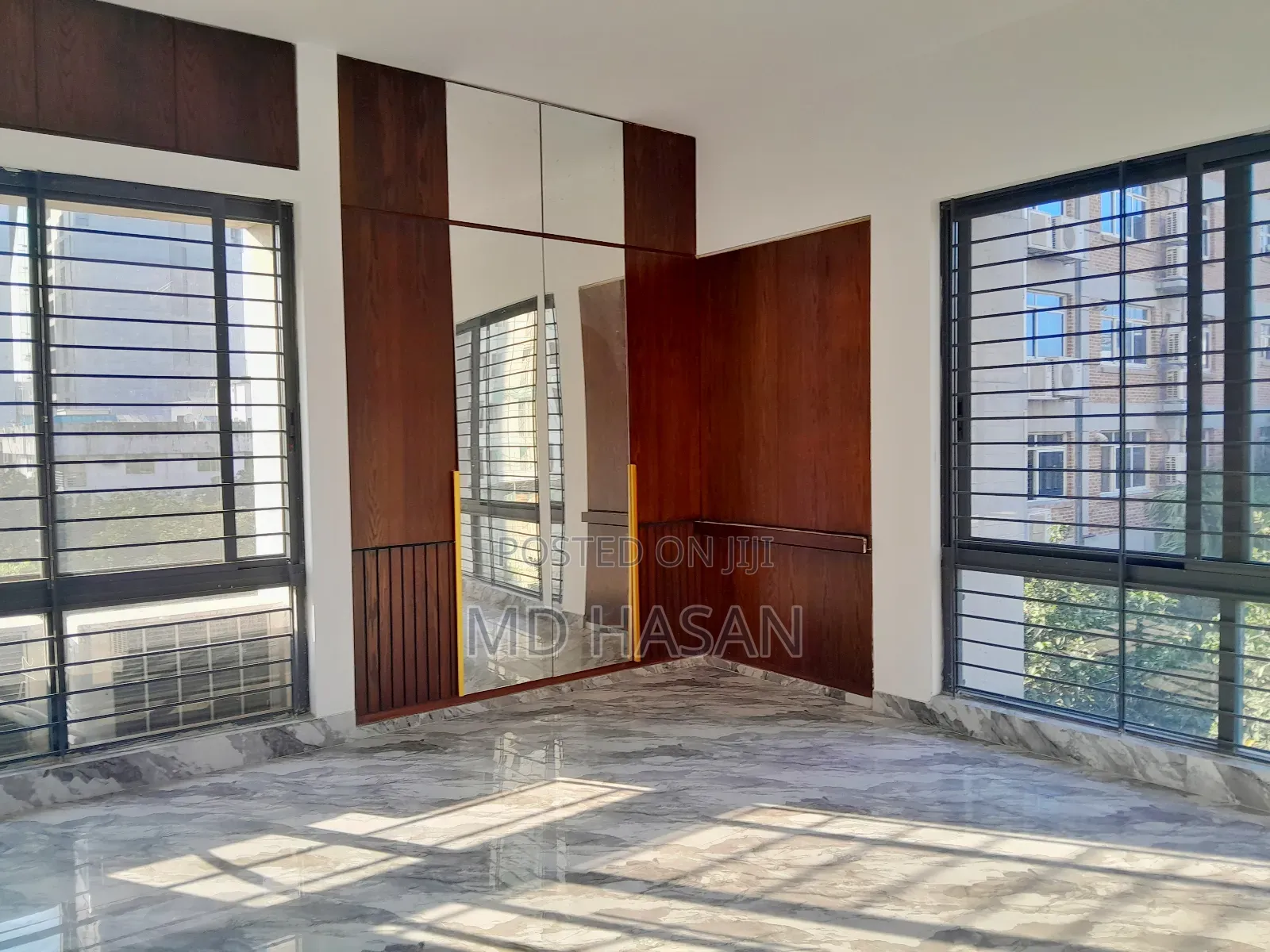 3bdrm Apartment in Semi Furnished for Rent