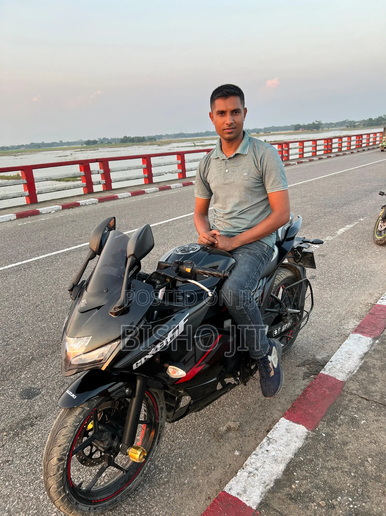 Suzuki Bike 2022 Black