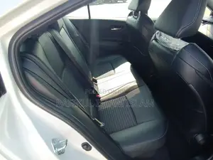 Toyota Corolla 2020 Pearl