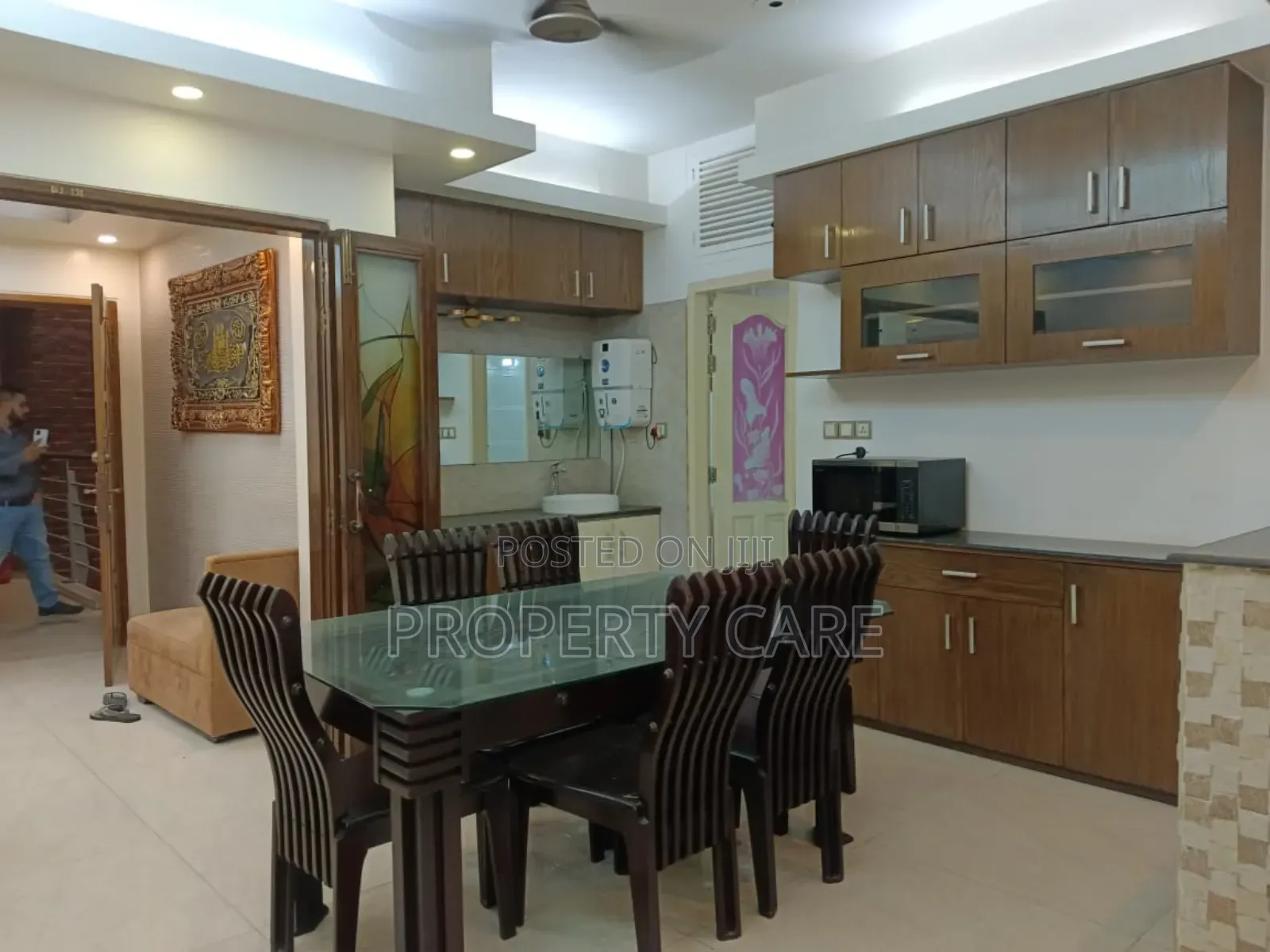 Furnished 3bdrm Apartment in Gulshan for Rent