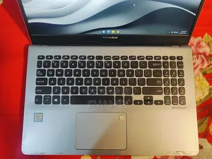 Laptop Asus VivoBook X540SA 8GB Intel Core I5 SSD 256GB