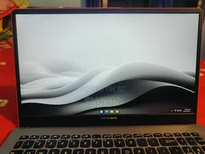 Laptop Asus VivoBook X540SA 8GB Intel Core I5 SSD 256GB