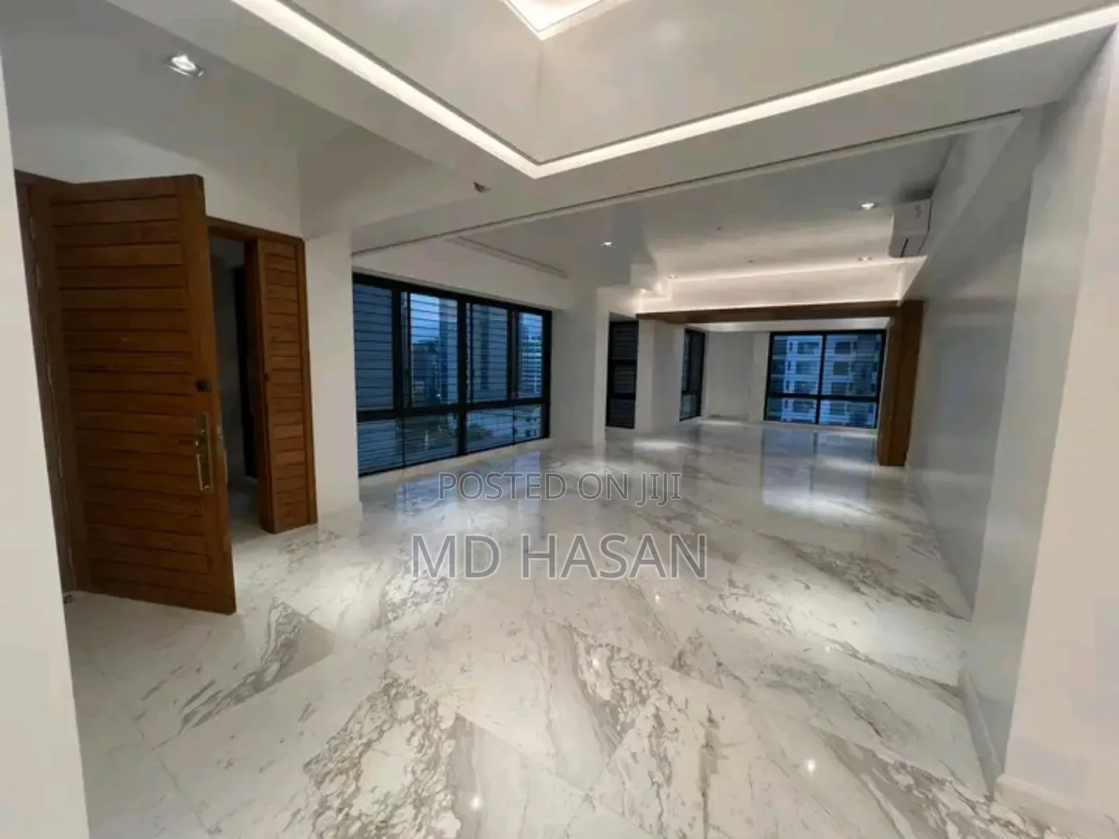 5bdrm Duplex in Semi Furnished for Rent