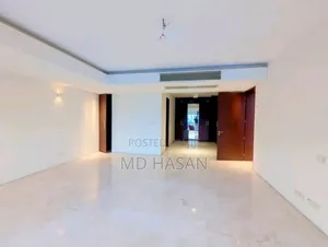 5bdrm Duplex in Duplex Flat Rent for Rent