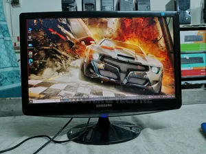 Photo - ১টা দাগ Samsung Syncmaster B2230 – 22” Full Hd Led Monitor