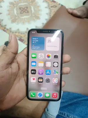 Photo - Apple iPhone X 256 GB Black